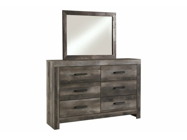 Wynnlow Dresser and Mirror Dressers
