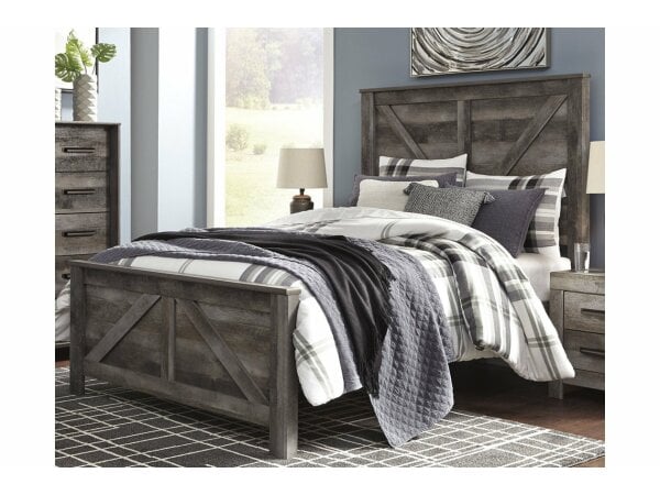 Wynnlow King Crossbuck Panel Bed Beds 3
