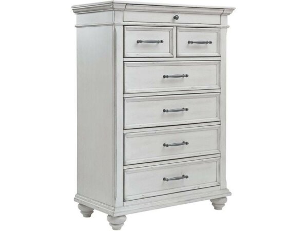 Kanwyn Chest Bedroom
