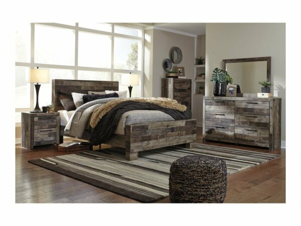 Derekson King Panel Bed - Image 4