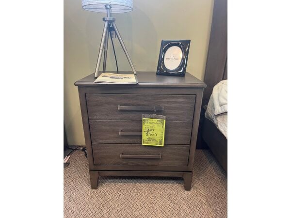 Kincaid Allyson Nightstand Clearance