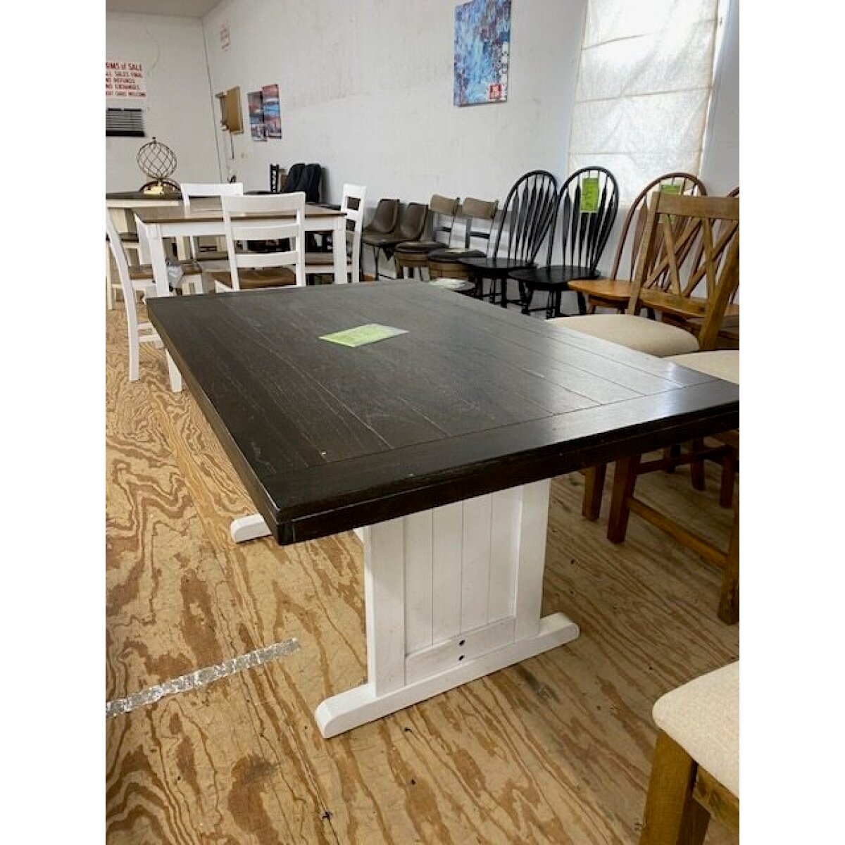 Sunny Designs Dining Table Dining Tables