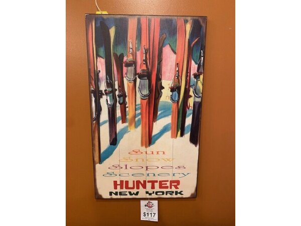 Colorful Skis Hunter Sign Wall Decor