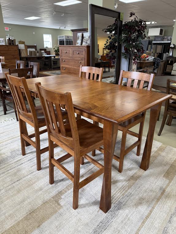 Archbold Maple Toffee Counter Height Table and 4 Stools