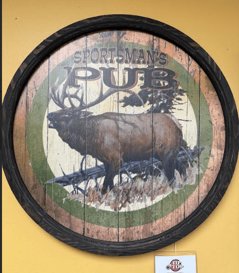 Sportsman's Pub 23" Round Sign